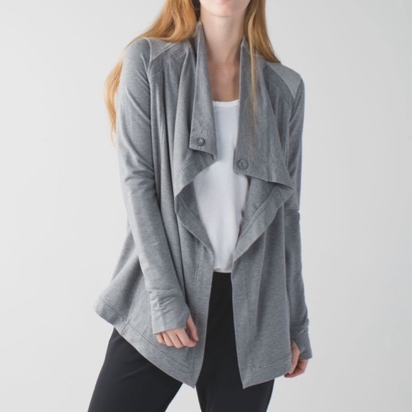 Lululemon Coast Wrap - Picture 2 of 6